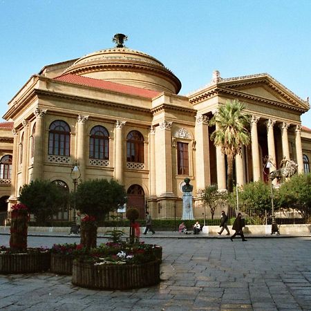 Garibaldi Rooms 29 - Piazza Marina A Palermo - In Pieno Centro. Eksteriør bilde