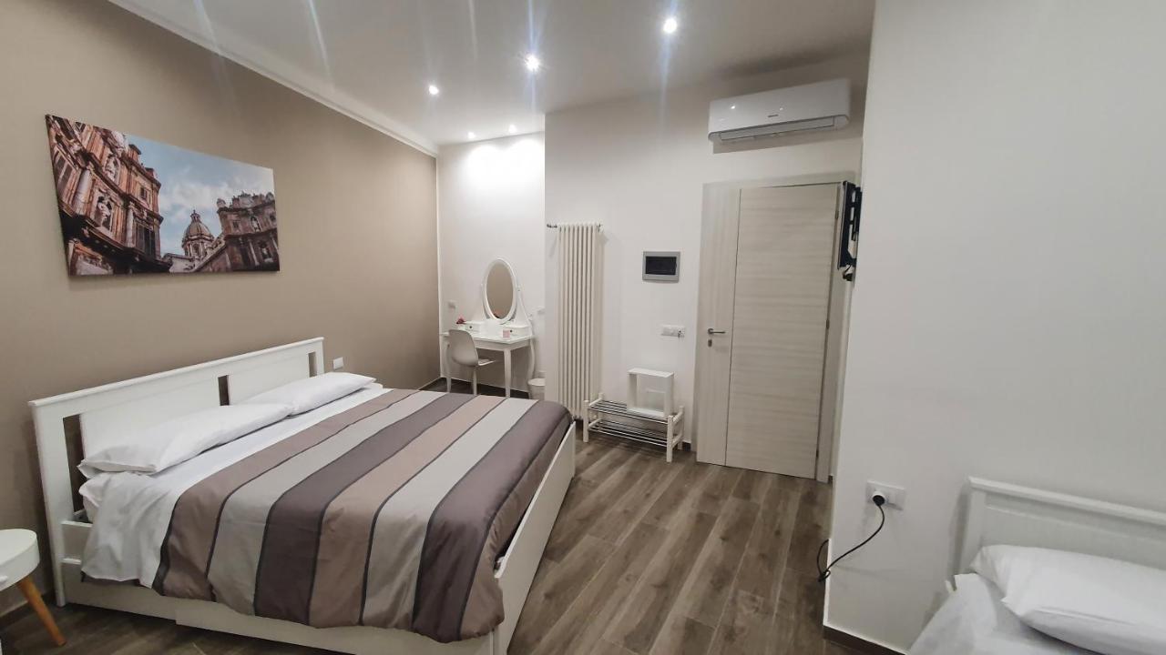 Garibaldi Rooms 29 - Piazza Marina A Palermo - In Pieno Centro. Eksteriør bilde