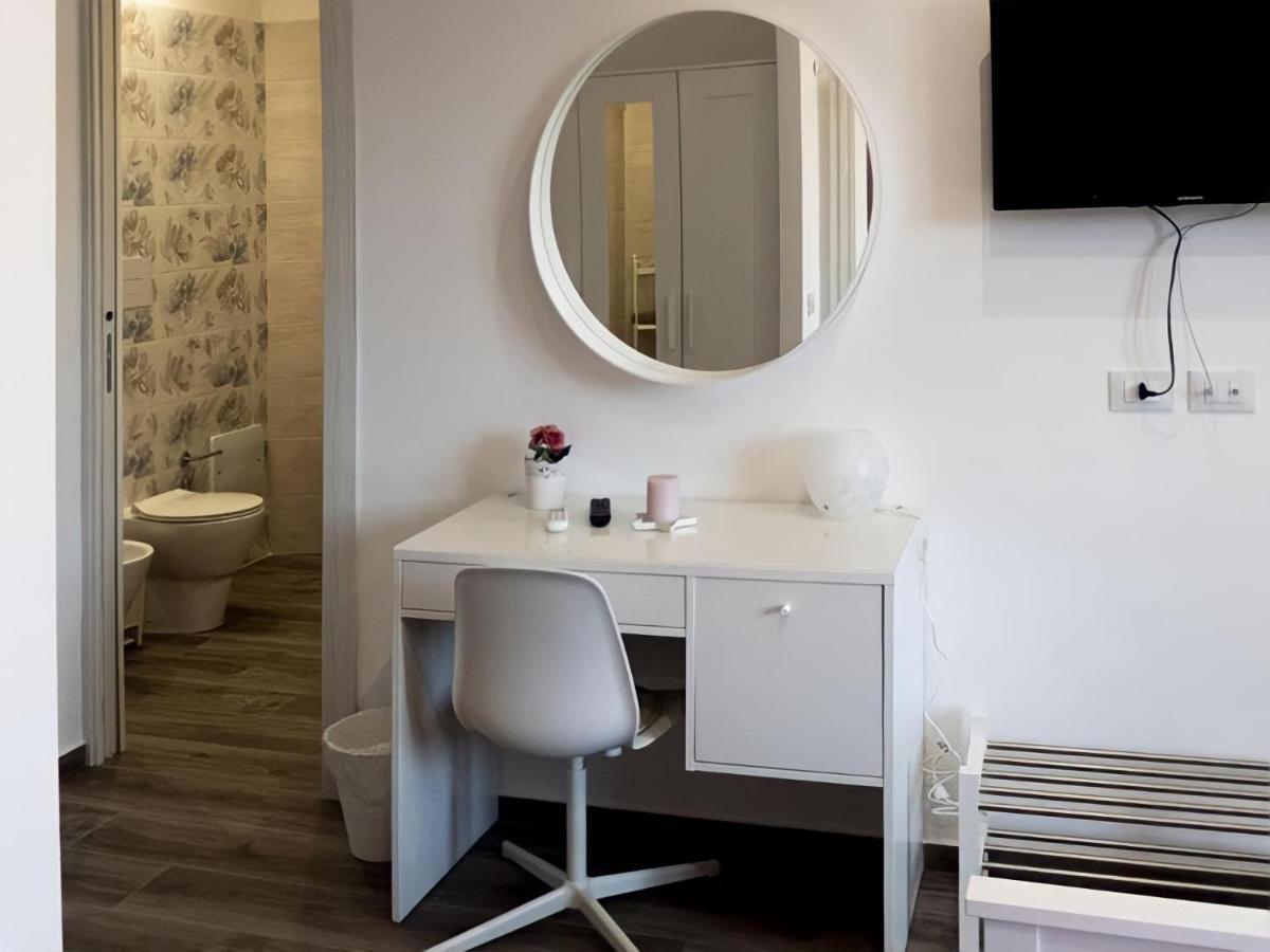 Garibaldi Rooms 29 - Piazza Marina A Palermo - In Pieno Centro. Eksteriør bilde