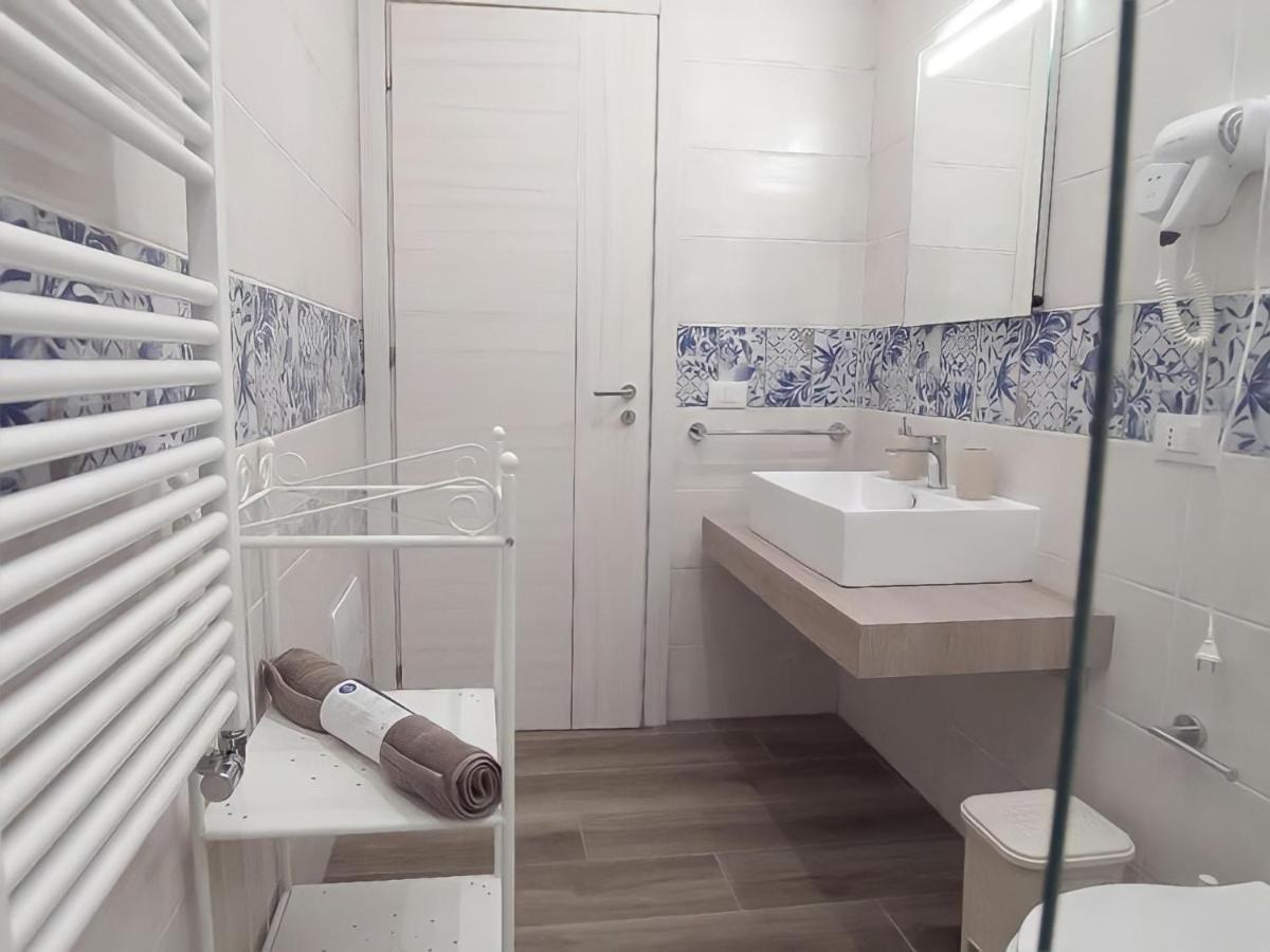 Garibaldi Rooms 29 - Piazza Marina A Palermo - In Pieno Centro. Eksteriør bilde