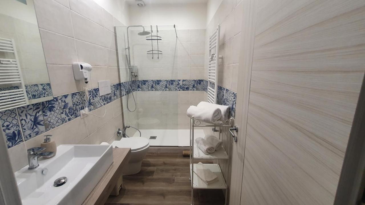 Garibaldi Rooms 29 - Piazza Marina A Palermo - In Pieno Centro. Eksteriør bilde
